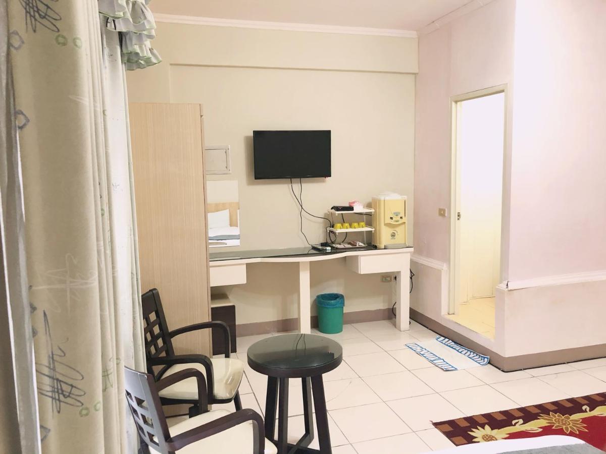 Xin Homestay Luodong Bagian luar foto